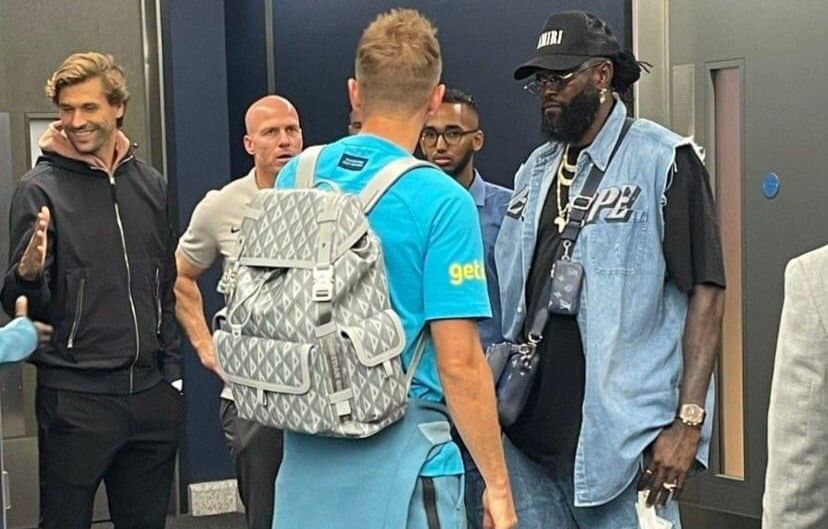 adebayor harry kane