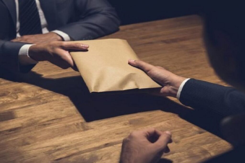 Lutte contre la corruption : Des élus locaux sensibilisés à Kantè