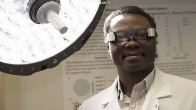 Innovation : Un professeur fabrique des lunettes pour lutter contre le cancer