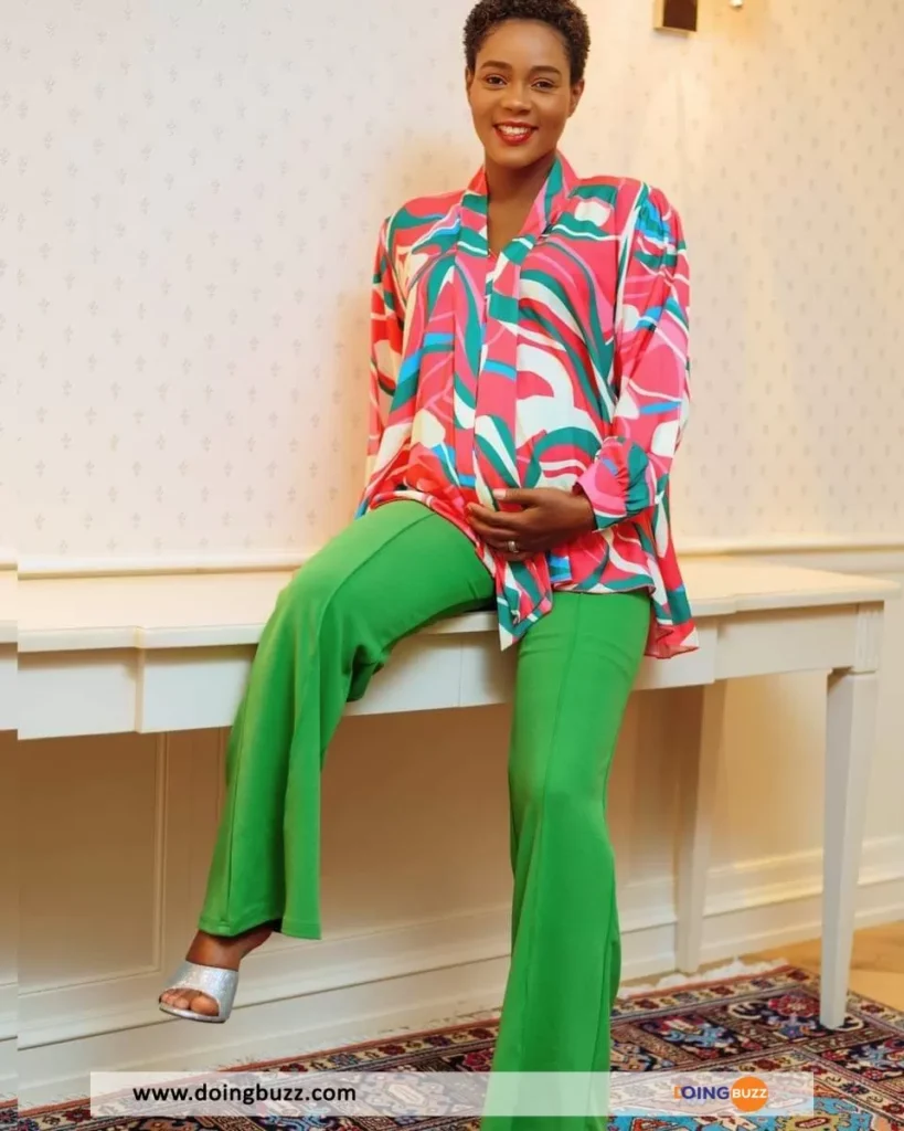 Almok : La diva togolaise annonce une nouvelle grossesse (Photo)