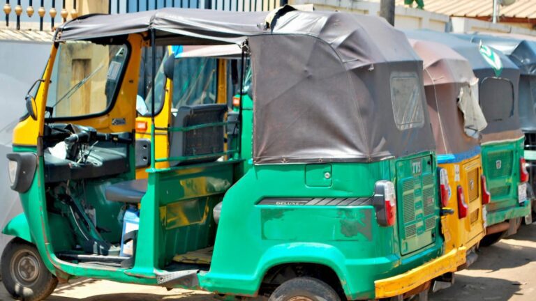 « La recréation est terminée… » : Les conducteurs de tricycles sans permis mis en garde