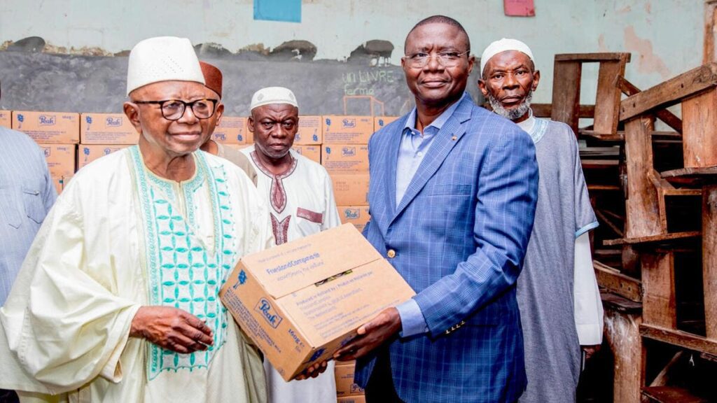 Ramadan : Le président Faure Gnassingbé offre des vivres aux musulmans