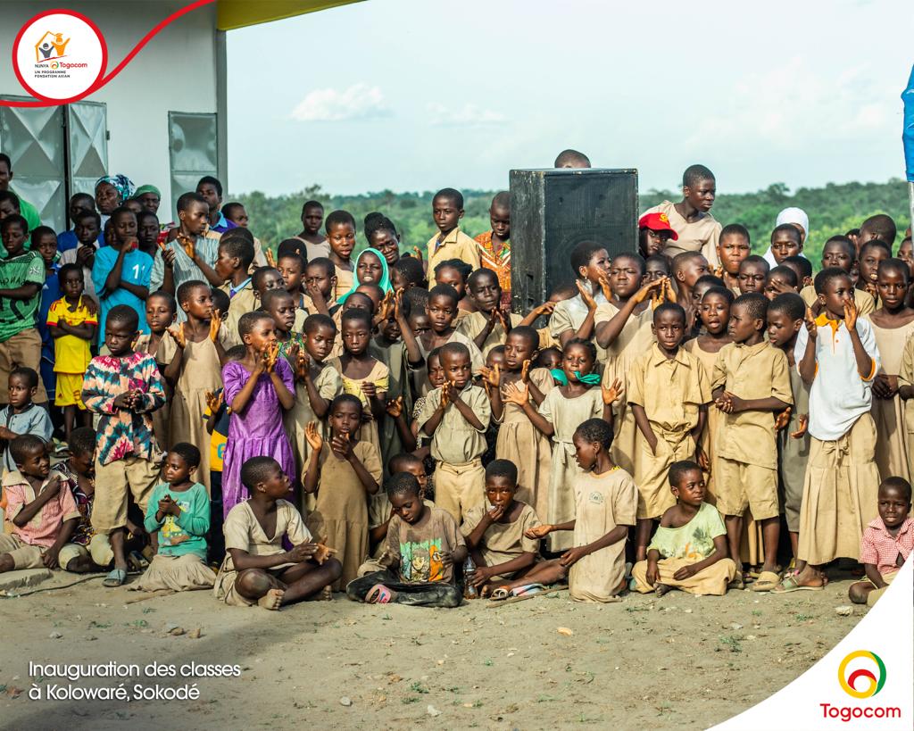 Kolowaré : Le programme NUNYA TOGOCOM et la Fondation AXIAN soutiennent l'éducation à avec l'inauguration d'un nouveau bâtiment scolaire