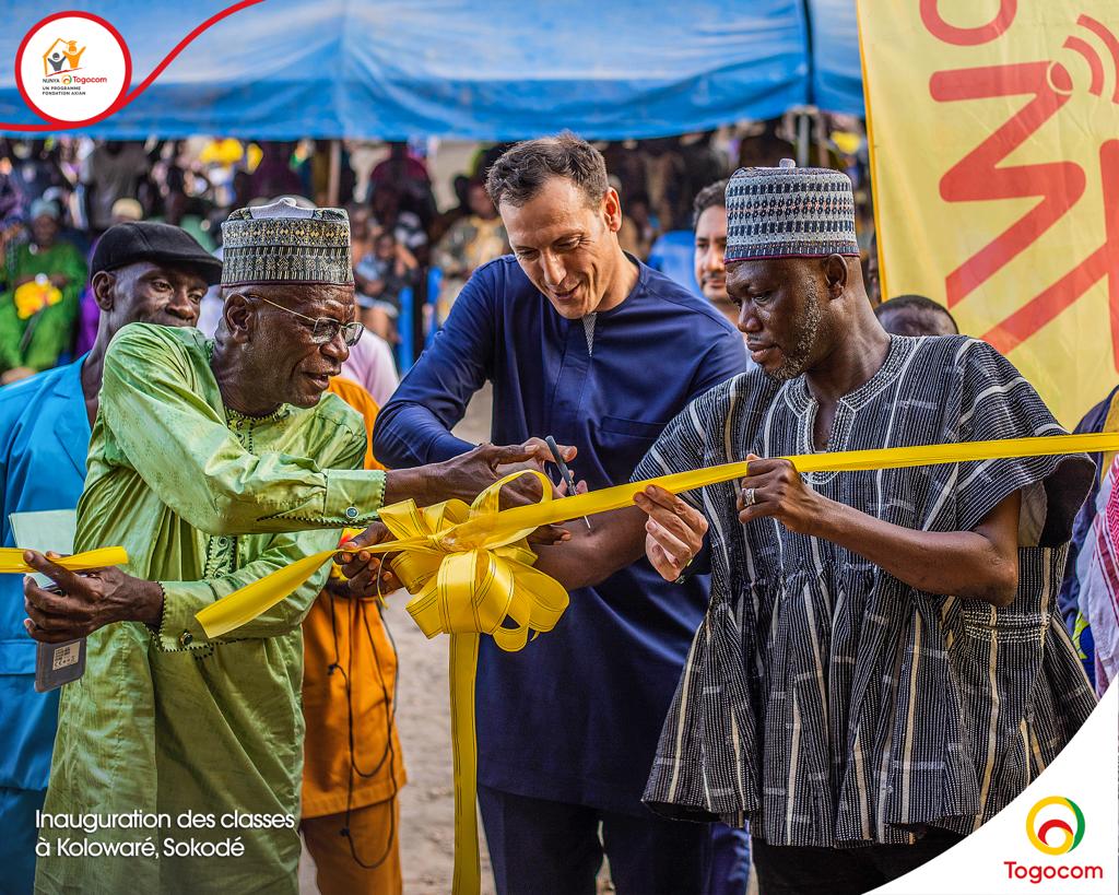 Kolowaré : Le programme NUNYA TOGOCOM et la Fondation AXIAN soutiennent l'éducation à avec l'inauguration d'un nouveau bâtiment scolaire