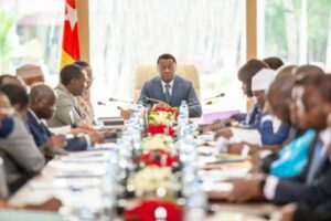 Santé et éducation : Le gouvernement togolais responsabilise les communes