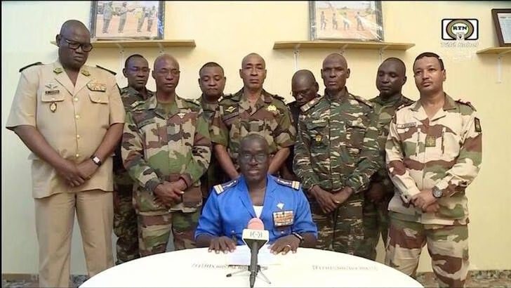 Coup d'Etat au Niger : L'armée sort de son silence et choisit son camp