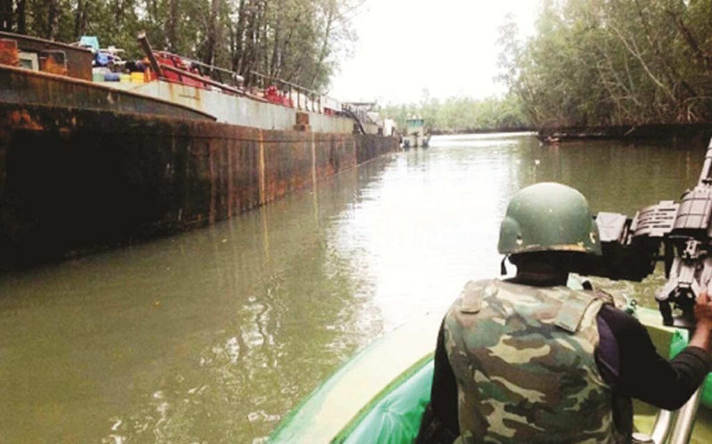 Saisie d'un navire togolais suspecté de trafic de pétrole au Nigeria