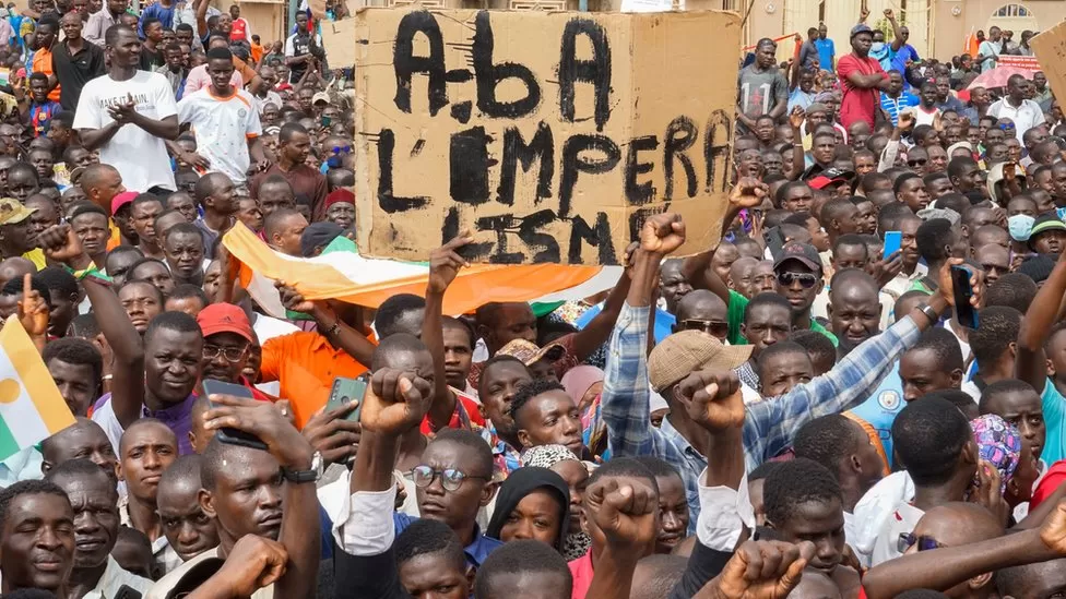 Niger : De milliers de manifestants soutiennent le coup d'Etat