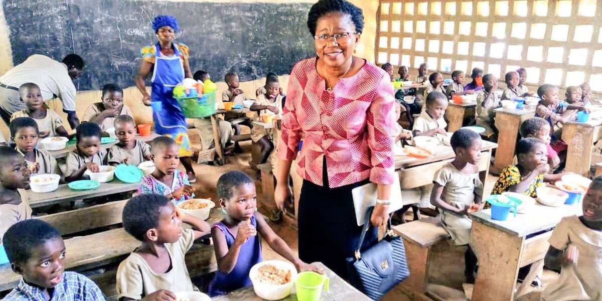 Le Togo collabore avec le PAM pour une nouvelle politique d'alimentation scolaire