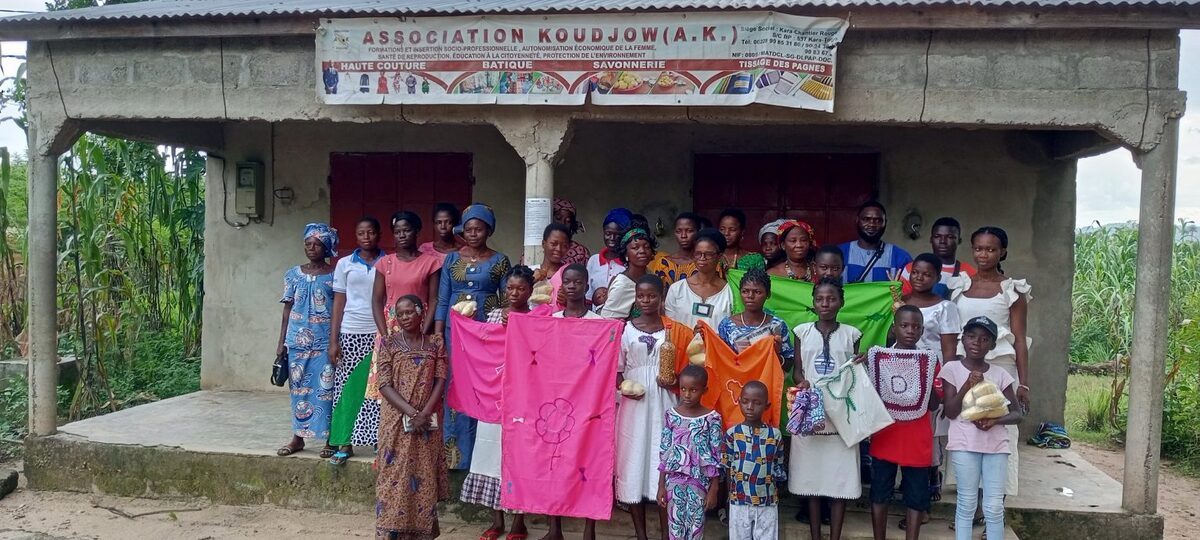 Togo : Des jeunes femmes formées sur les AGR à Kara