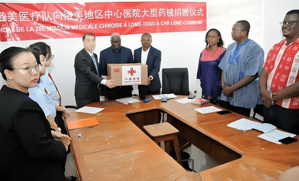 Santé : La mission chinoise dote le CHR de Lomé d'équipements