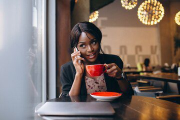 Comment bien démarrer la semaine de travail : 6 astuces pour être heureux et productif les lundis