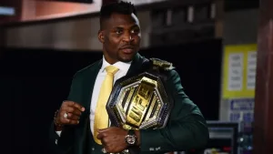 "J’étais fauché, je devais 200 000 dollars à...", Francis Ngannou revient sur son passé à l'UFC