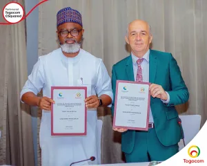 TOGOCOM et CSQUARED WOEZON S.A. Signent un Accord Stratégique pour Renforcer la Connectivité au Togo