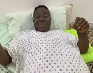 Abuja, 07 novembre 2023 (Lomé Actu) - Les membres de la famille du célèbre acteur comique nigérian John Okafor, plus connu sous le nom de Mr Ibu, affirment que sa jambe a été amputée pour des raisons médicales.