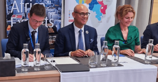 7EC9E284 3E06 4A98 8827 FF714A11D625