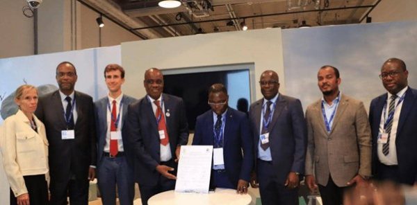 E854EF6A 73B4 4689 A871 CB0CFB2CA66E