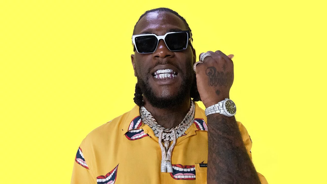 Abuja, 05 décembre 2023 (Lomé Actu) - La superstar nigériane Burna Boy est devenue l'artiste le plus diffusé en Afrique subsaharienne sur YouTube, selon de nouvelles données partagées le lundi 4 décembre.