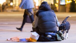 France : Ces députés passent la nuit dans la rue