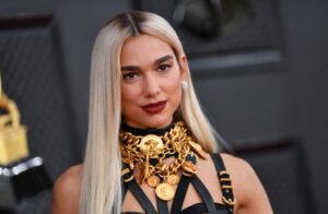 USA : Dua Lipa serait en couple avec ce célèbre acteur !