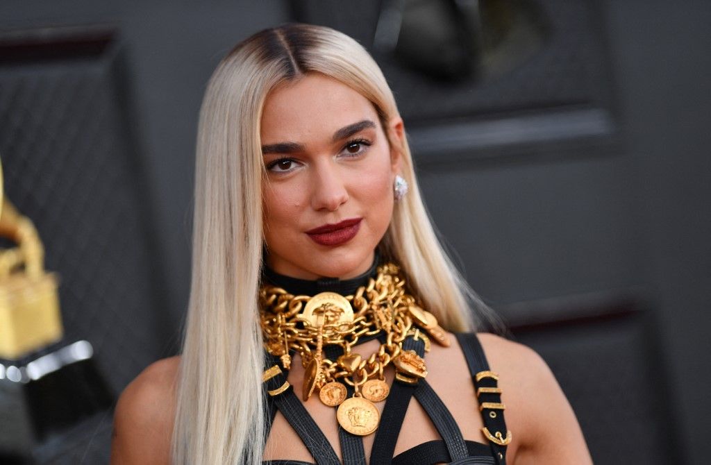 USA : Dua Lipa serait en couple avec ce célèbre acteur !