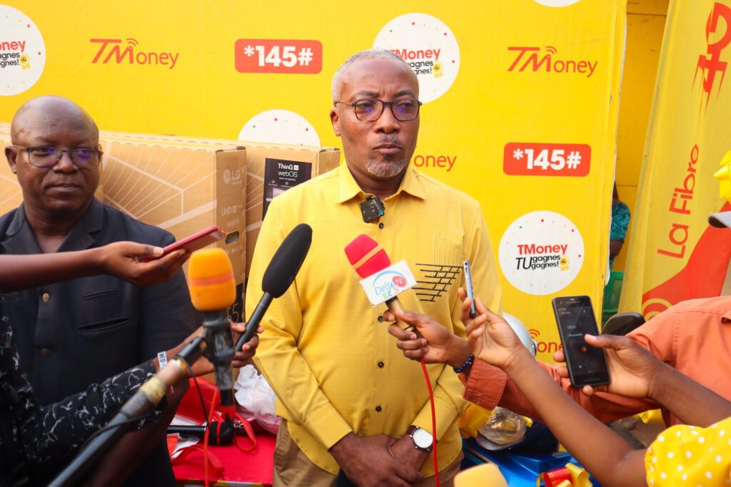 Le jeu « TMoney tu gagnes ou tu gagnes » continue de faire des gagnants chez TOGOCOM. Les lauréats de la septième semaine de cette promotion sur le service TMoney ont reçu, le vendredi 26 janvier 2024, leurs prix respectifs. La remise officielle a eu lieu à l’agence Agoè Nyivé.