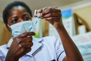 Lutte contre le paludisme : Le Cameroun lance son premier vaccin