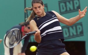 Amélie Mauresmo : La championne de tennis fait condamner son ex-partenaire pour harcèlement