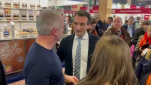 France : "Macron est fou, furieux ", déclare Florian Philippot