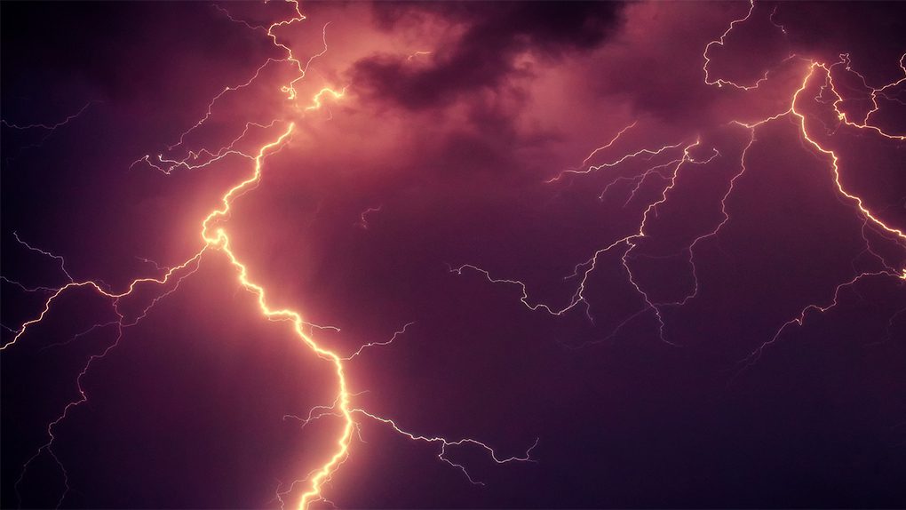 Mozambique : Quatre individus décèdent suite à une décharge de foudre