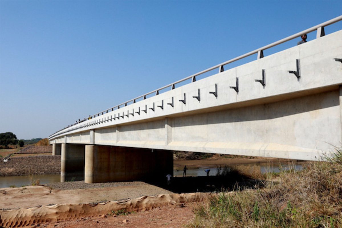 Togo : Faure Gnassingbé va lancer la construction de plusieurs ponts