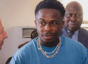 Didi B pause musicle