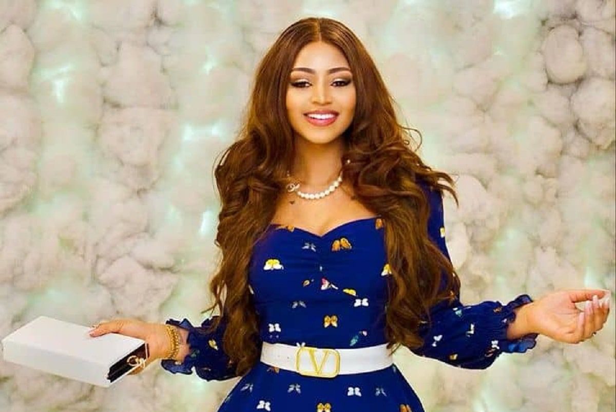 Regina Daniels époux critiqué