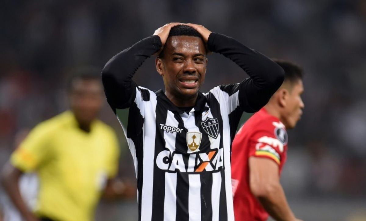 Robinho purge peine Brésil