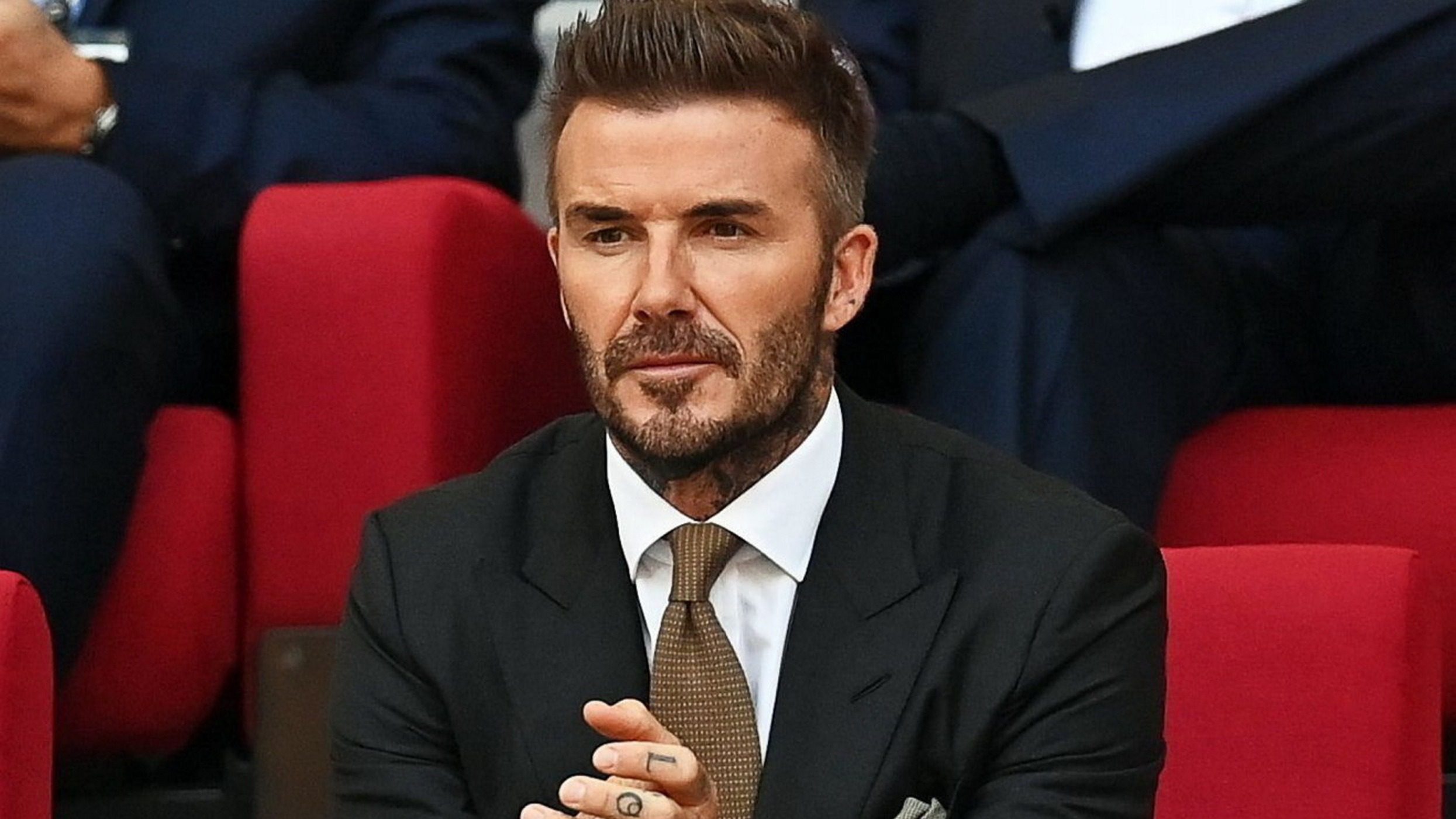 David Beckham : L'ancien joueur empoche 240 millions de livres sterling pour...