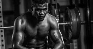 "Pourquoi ?", les premiers mots de Francis Ngannou après la mort de son fils