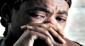 Une future maman au cœur brisé