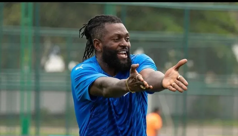 Ce n'est pas Amewou Komlan ! Emmanuel Adebayor dévoile son meilleur coéquipier