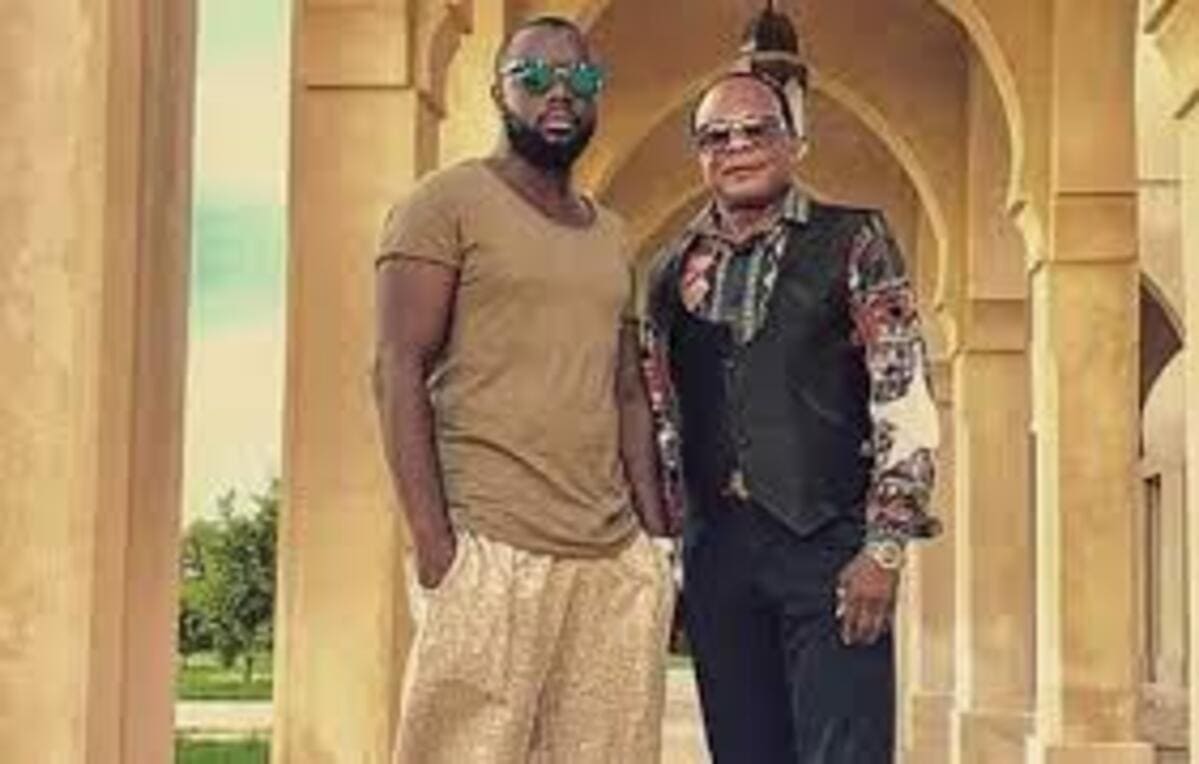 Maitre Gims, offre une villa à son père Djuna Djanana