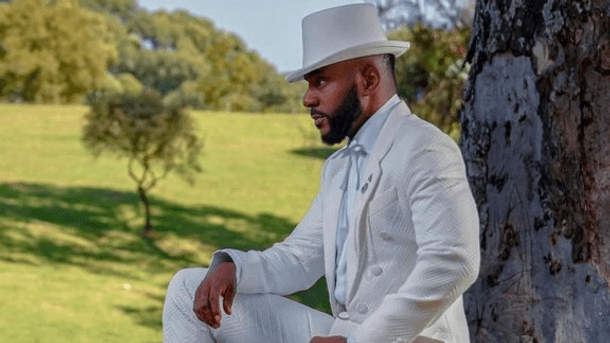 Bridgerton saison3 : Découvrez Les plus beaux looks de la première à Johannesburg 6 image 14