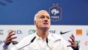 Euro 2024 : Didier Deschamps crée la surprise dans sa liste avec Kanté et Barcola