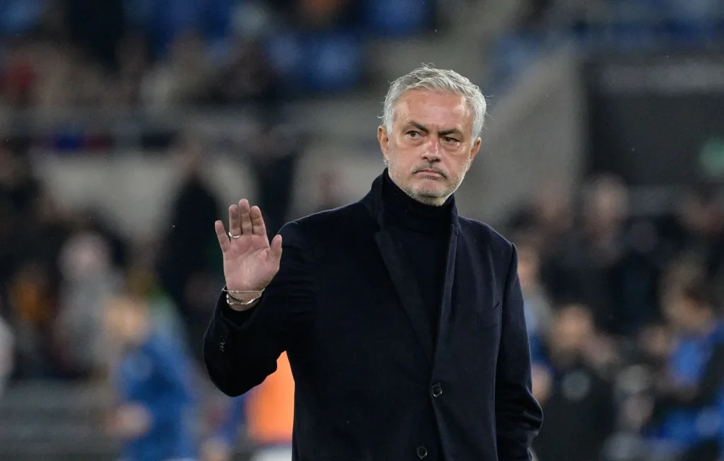 Football : Top 10 des entraîneurs les mieux payés du monde ! Mourinho de retour 1 IMG 7136
