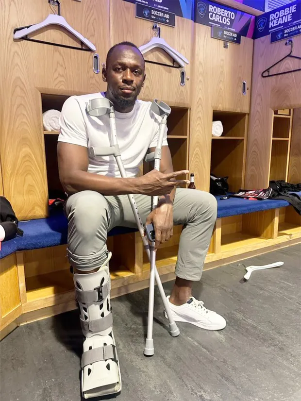 USAIN BOLD INJURYjpg JS908271110