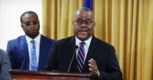 Crise en Haïti : Le nouveau Premier ministre, Garry Conille, envoyé aux urgences