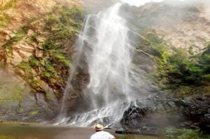 La cascade du Souroukou mise sous les projecteurs