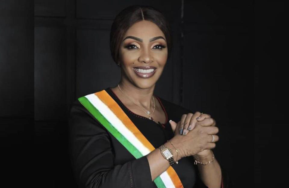 DBC09625 7B20 4CC3 BFB8 FD32E9388928