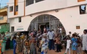 Scandale à l'église Pentecôte du Togo : Les fidèles dénoncent le détournement des offrandes (VIDEO)