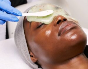 U.S. Beauté recrute une assistante vendeuse en boutique