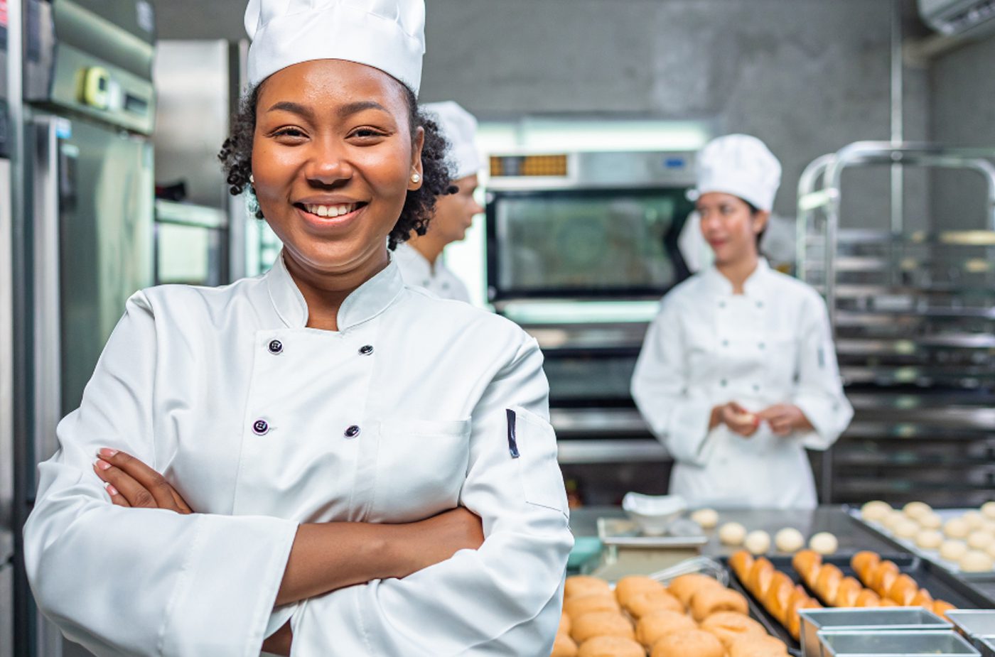 Une société de la place recrute 03 cuisiniers et 01 secrétaire