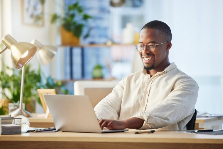 Une structure de la place recrute un Community Manager